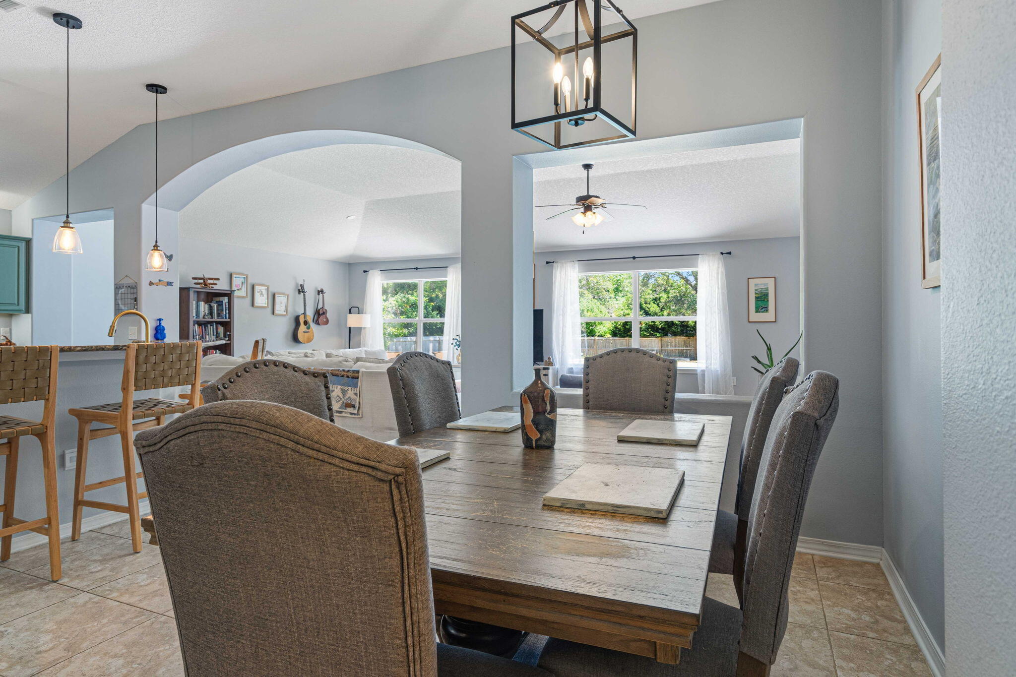 HOLLEY BY THE SEA - Residential