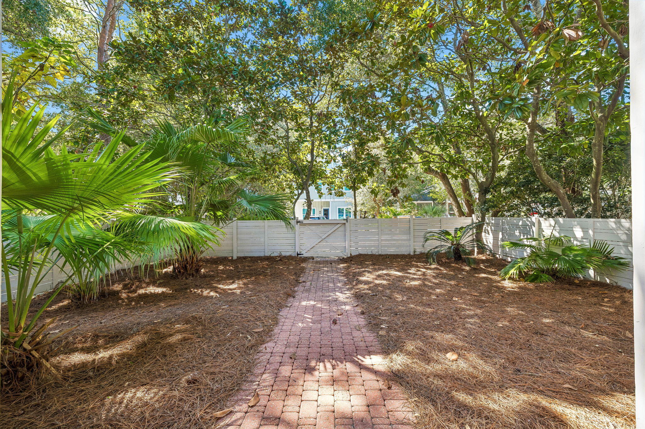 GRAYTON BEACH - Residential
