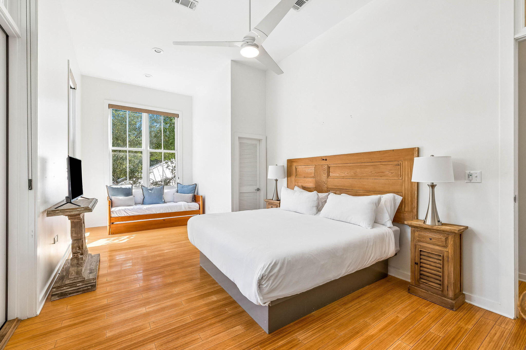 GRAYTON BEACH - Residential