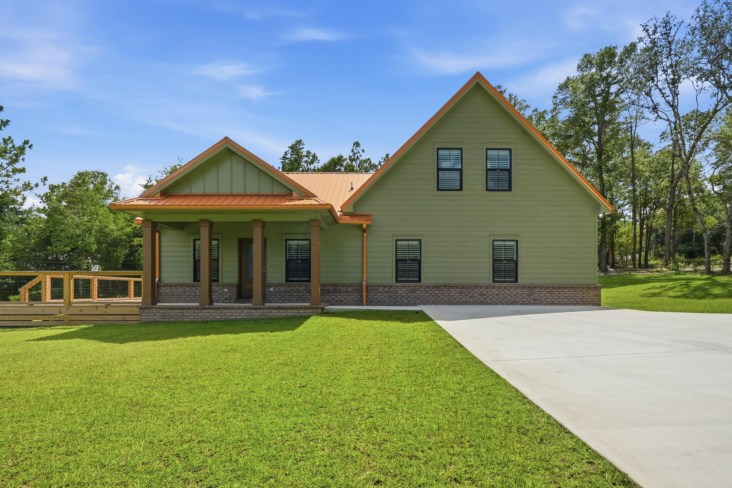 KENNEDY LAKE (UNRECORDED) - Residential