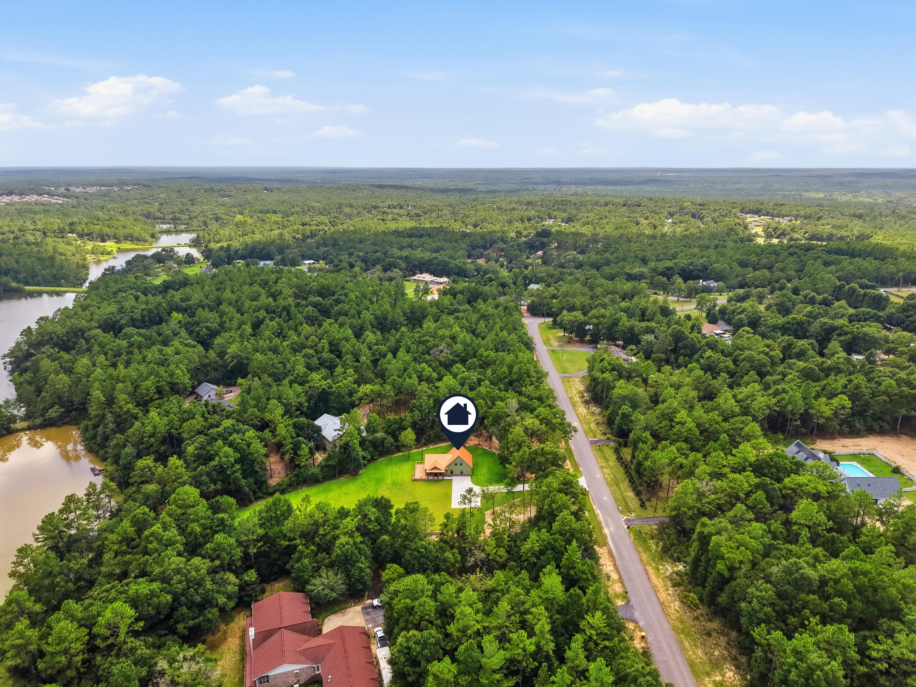 KENNEDY LAKE (UNRECORDED) - Residential