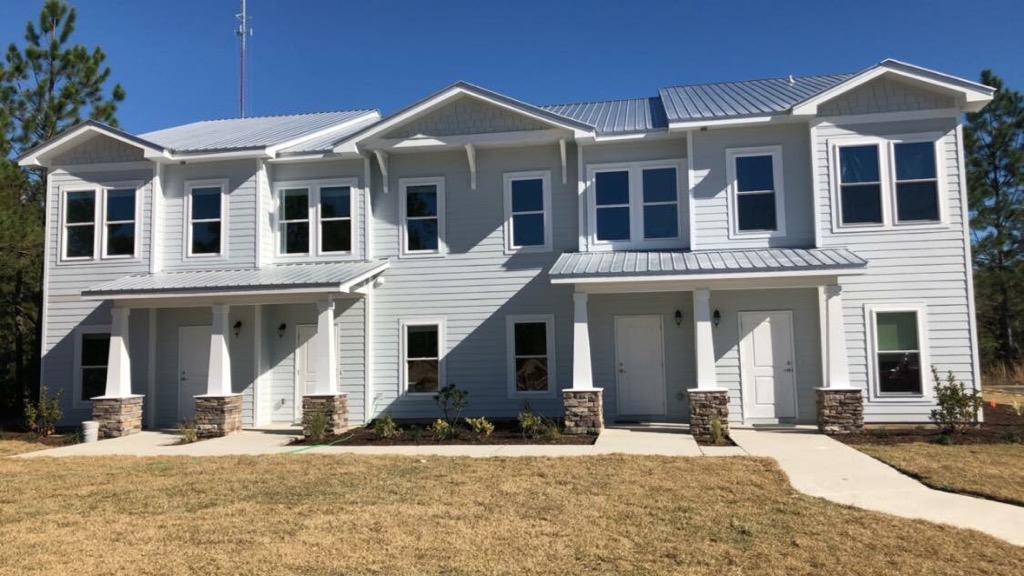 VERANDAS AT FREEPORT - Residential