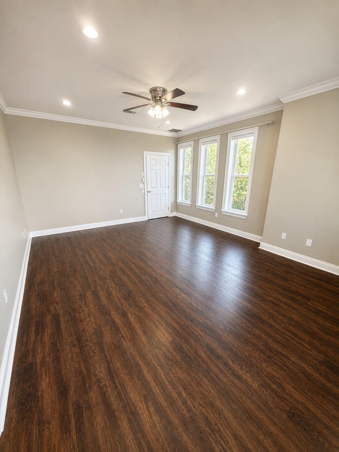 PELICAN BAY S/D - Residential