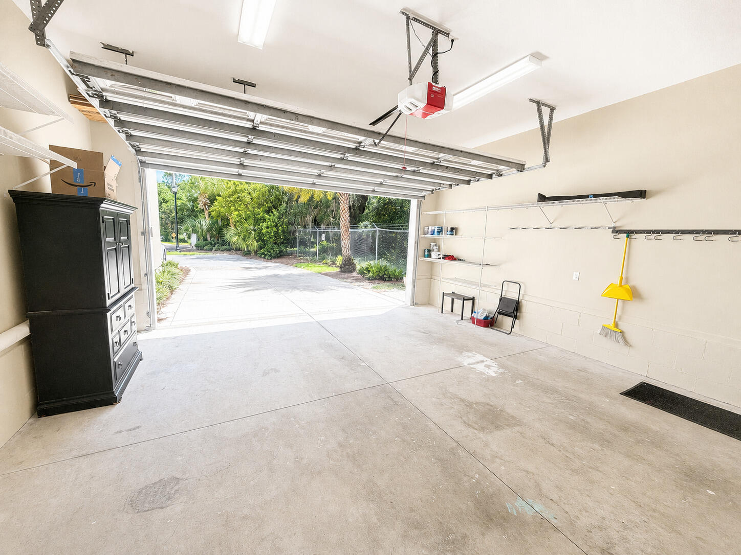 PELICAN BAY S/D - Residential