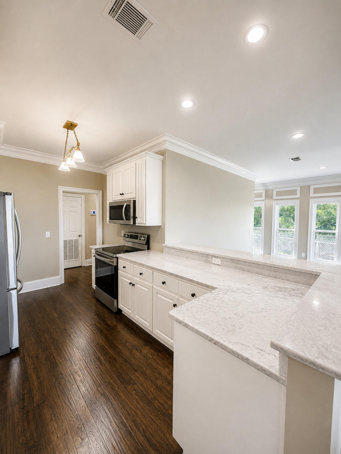 PELICAN BAY S/D - Residential