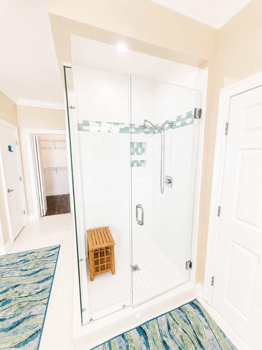 PELICAN BAY S/D - Residential