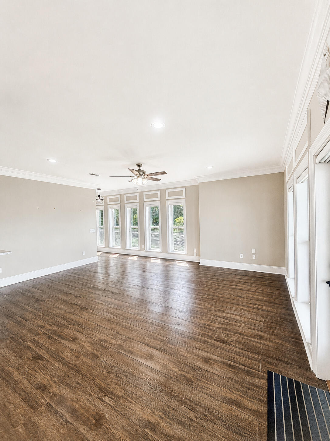 PELICAN BAY S/D - Residential