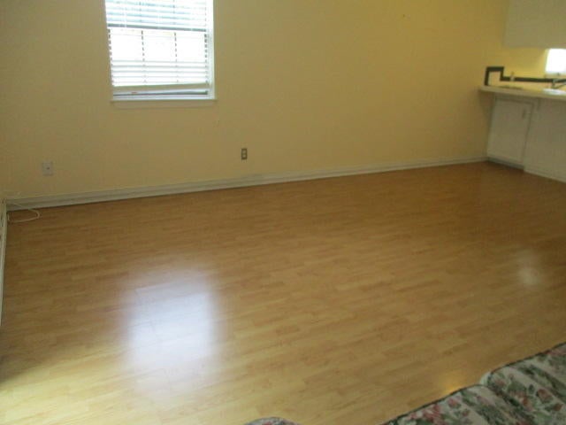 WOODHAM MANOR - Residential Lease