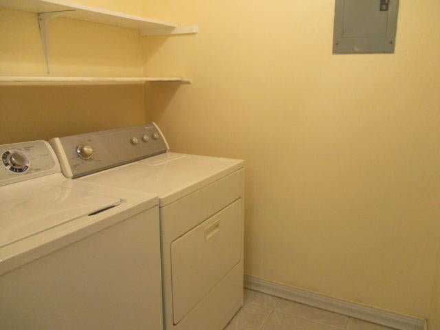 WOODHAM MANOR - Residential Lease