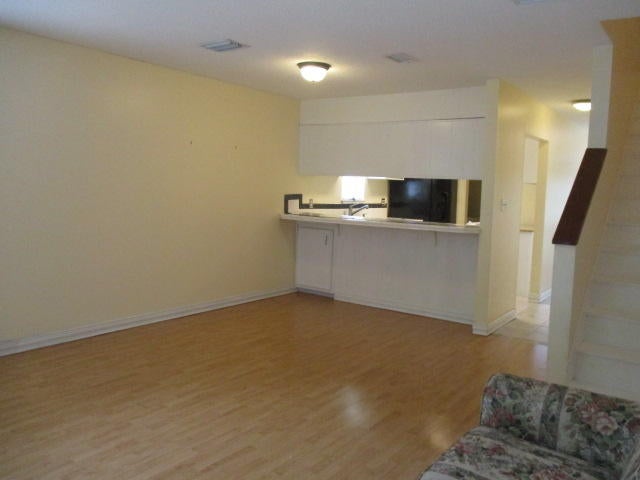 WOODHAM MANOR - Residential Lease