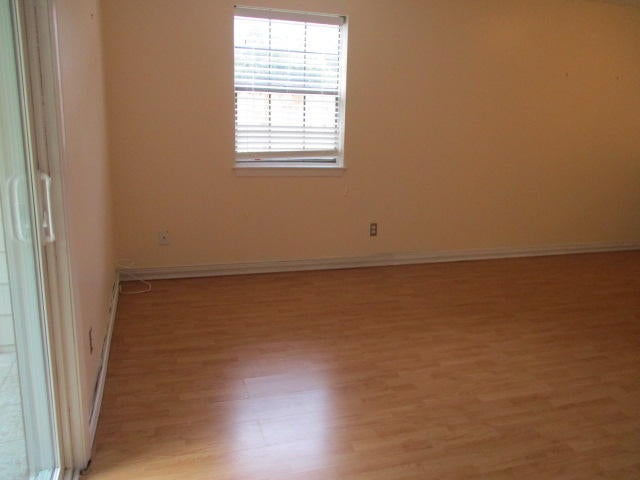 WOODHAM MANOR - Residential Lease
