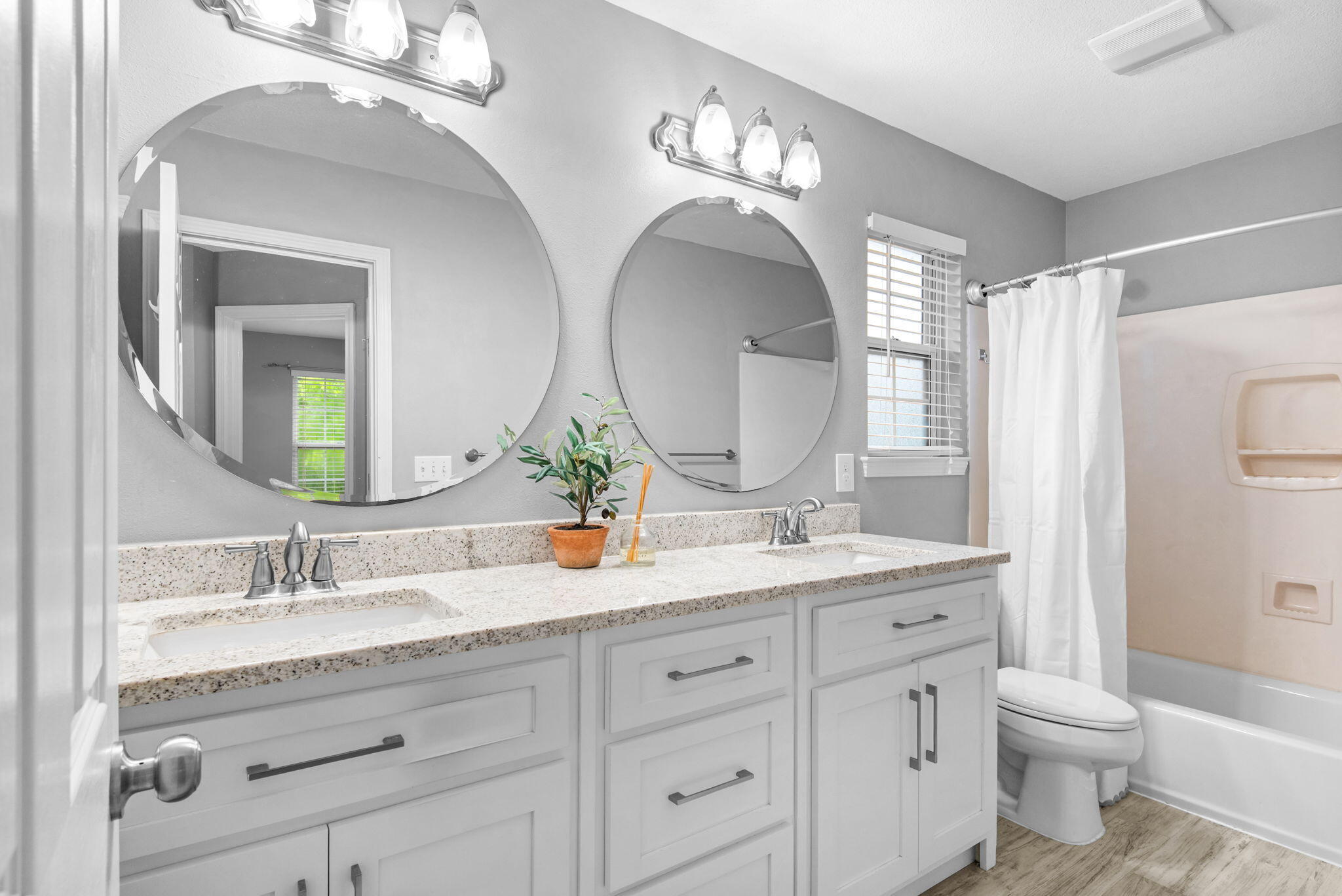 ROCKYWOOD PH 5 - Residential
