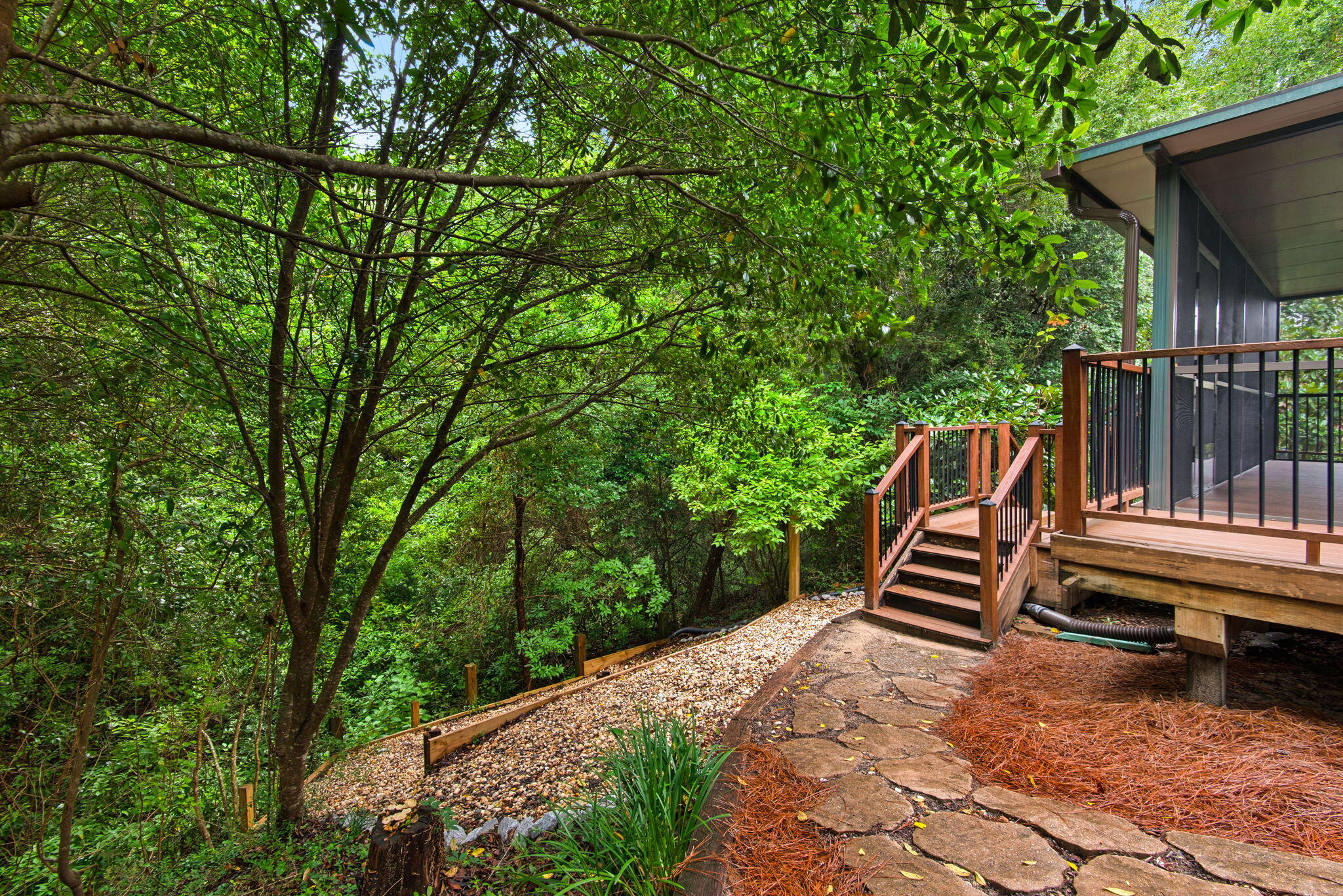 ROCKYWOOD PH 5 - Residential