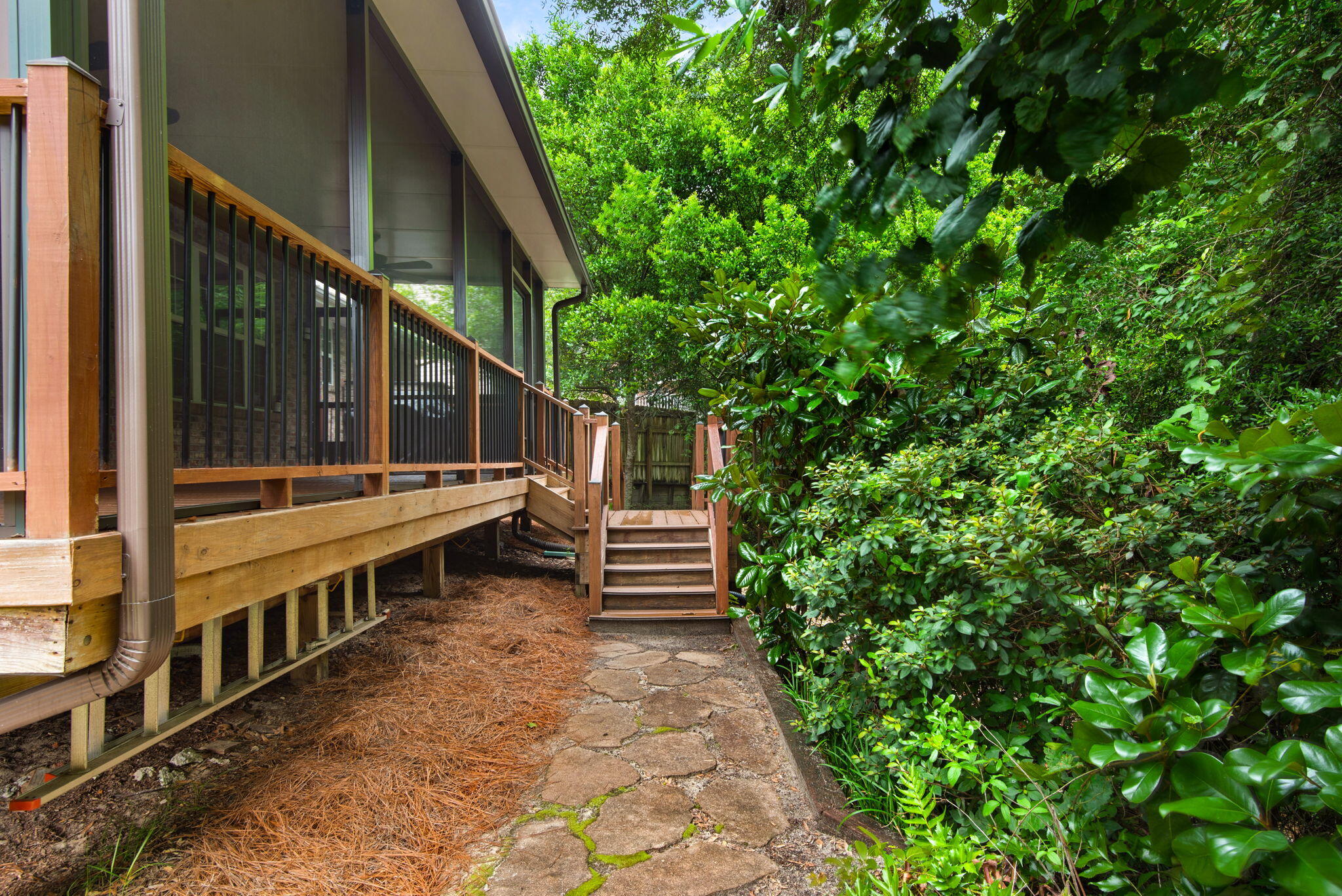 ROCKYWOOD PH 5 - Residential