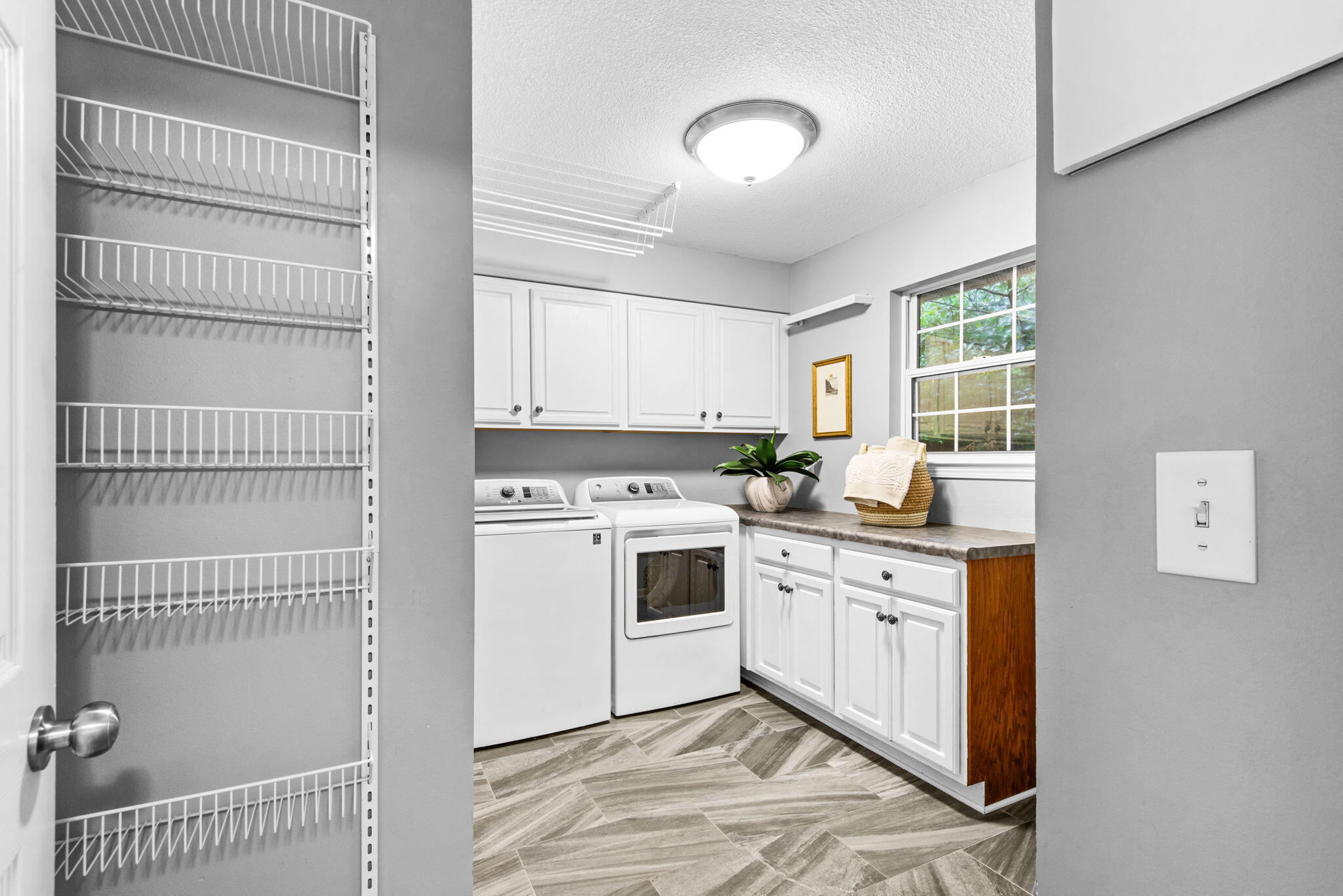 ROCKYWOOD PH 5 - Residential