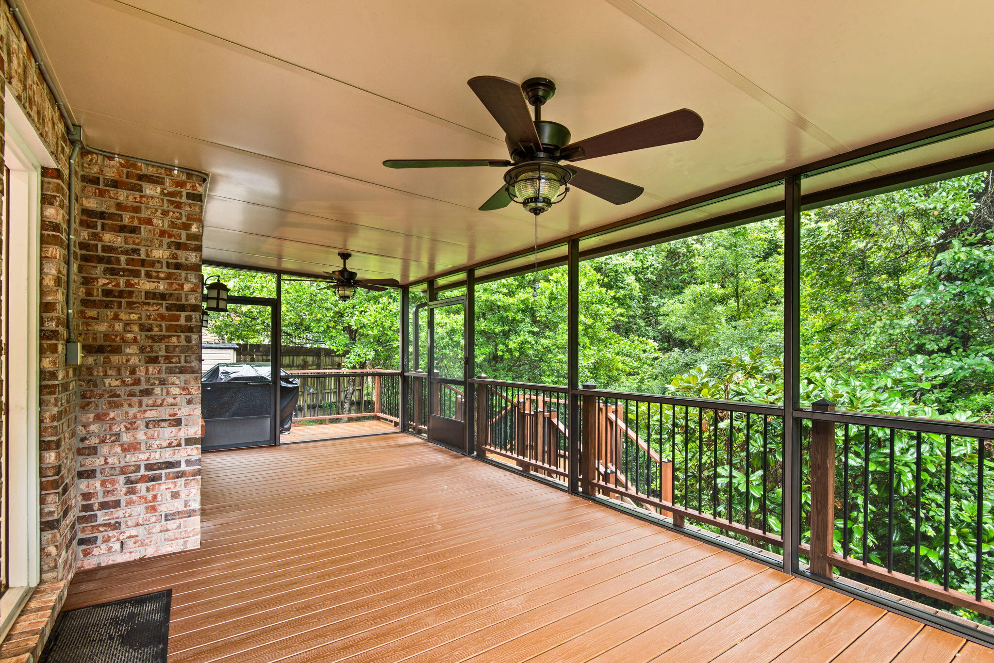 ROCKYWOOD PH 5 - Residential