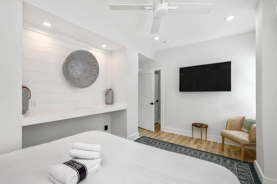 GRAYTON BEACH - Residential