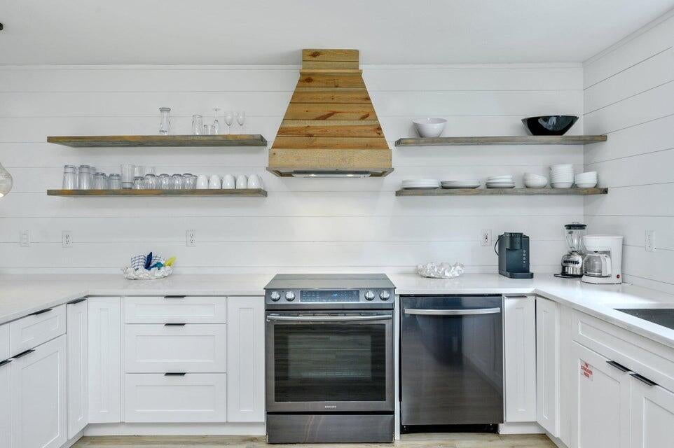GRAYTON BEACH - Residential