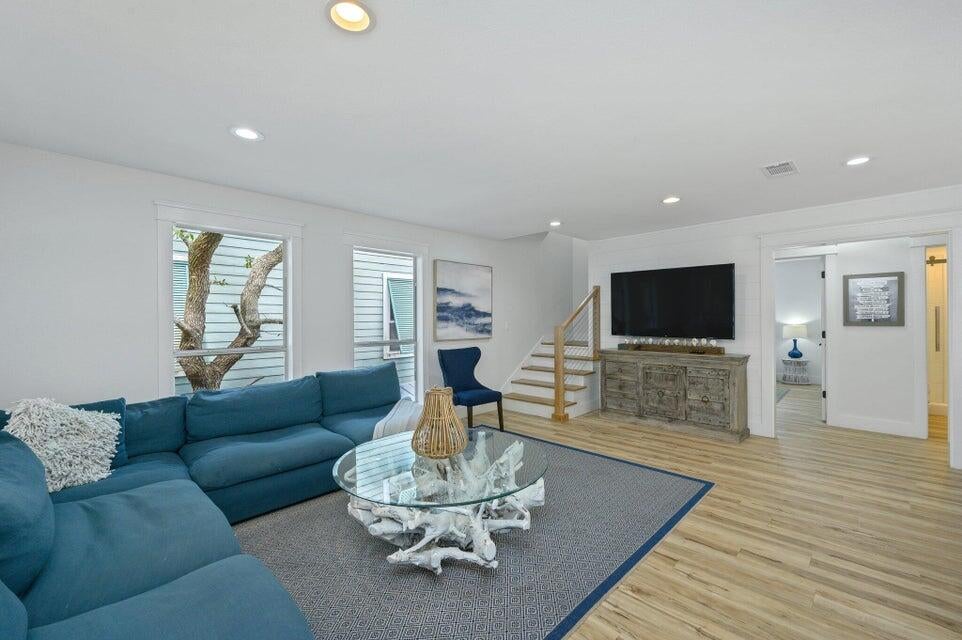 GRAYTON BEACH - Residential