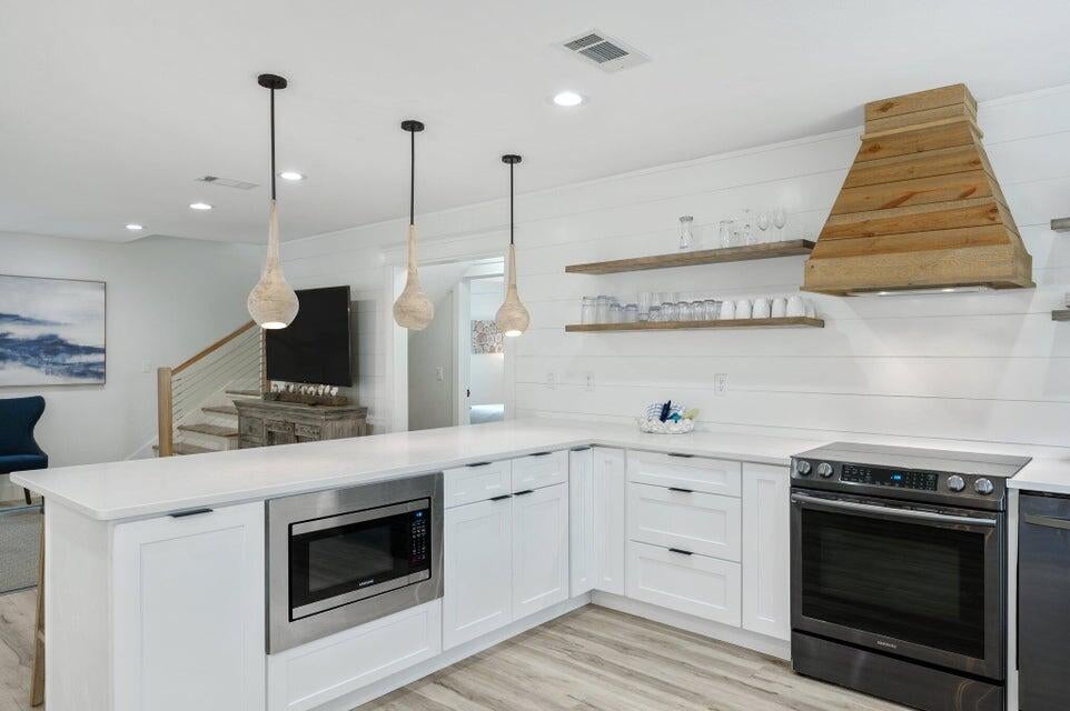 GRAYTON BEACH - Residential
