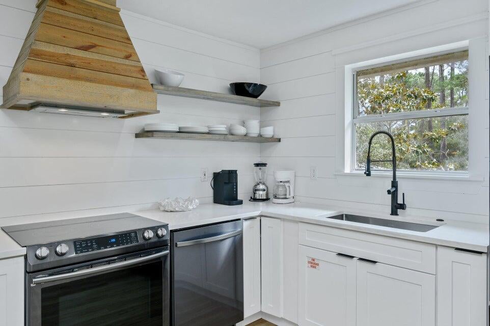 GRAYTON BEACH - Residential