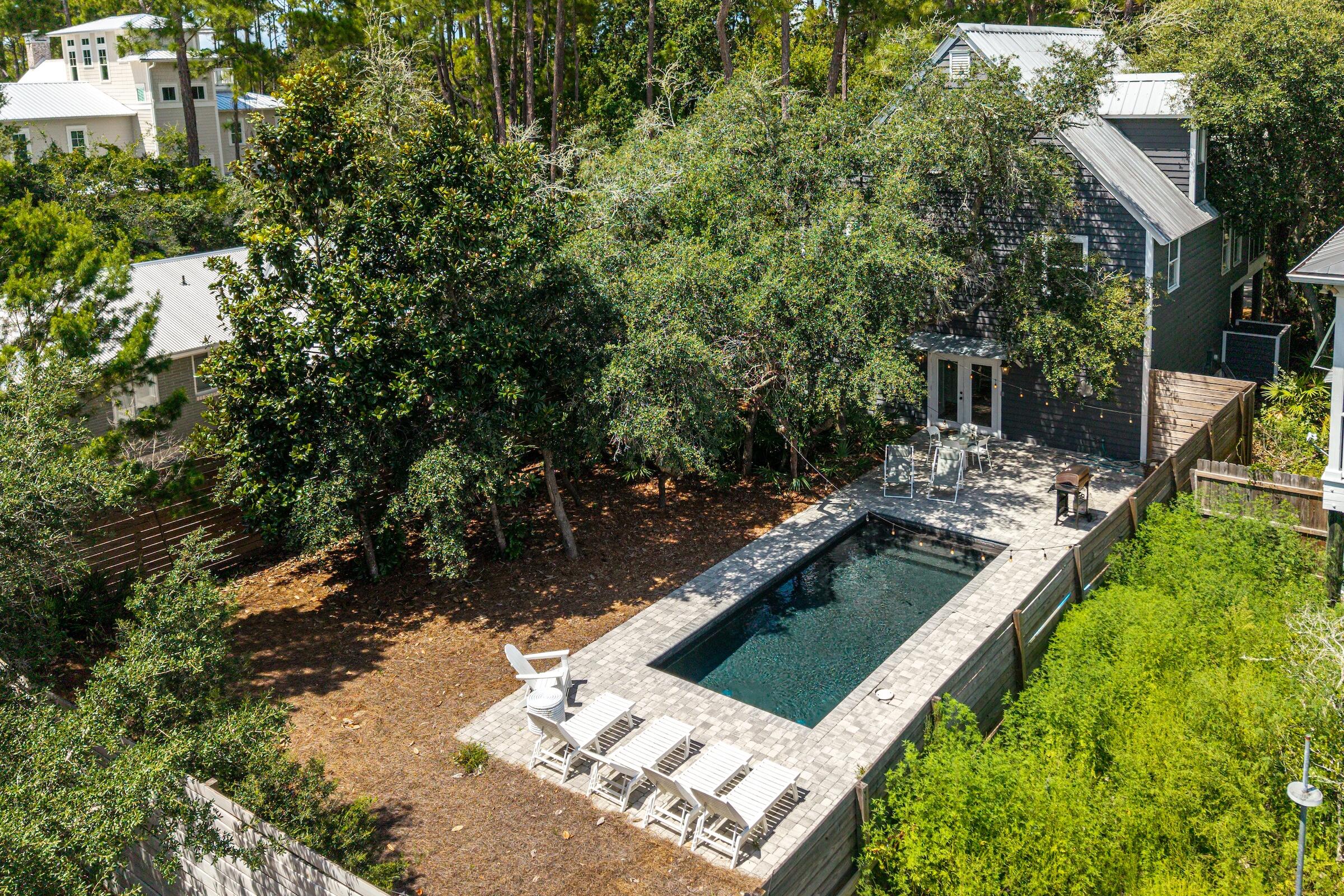 GRAYTON BEACH - Residential