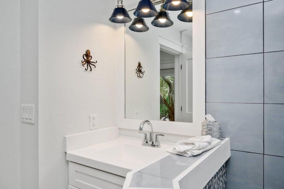 GRAYTON BEACH - Residential