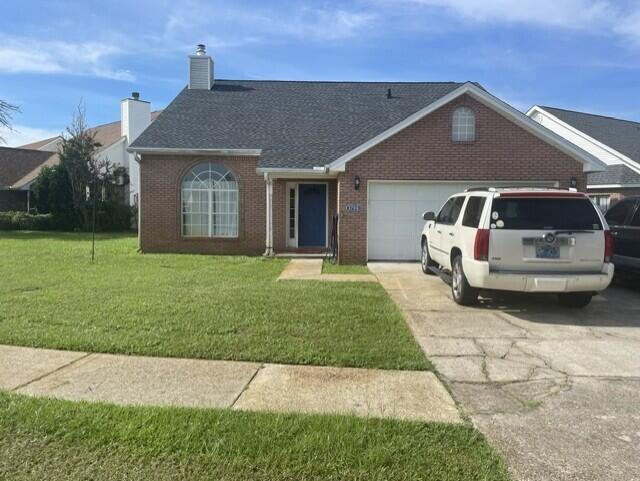 Large, two-story 4BR/2.5BA home in the heart of Destin with private swimming pool and two car garage. The downstairs features a large living area with cathedral ceiling, and a fireplace. There is also a formal dining room, kitchen with eat-in area, half bath, laundry room & the master suite. The master suite has a garden tub, separate shower and double vanity. Upstairs there are 3 nice sized bedrooms, a large loft area overlooking the living room, & a full bath.   Located in the heart of Destin, this home is close to restaurants, shopping, entertainment and beautiful beaches.