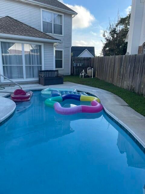 HARBOR BREEZE 1ST ADDN - Residential