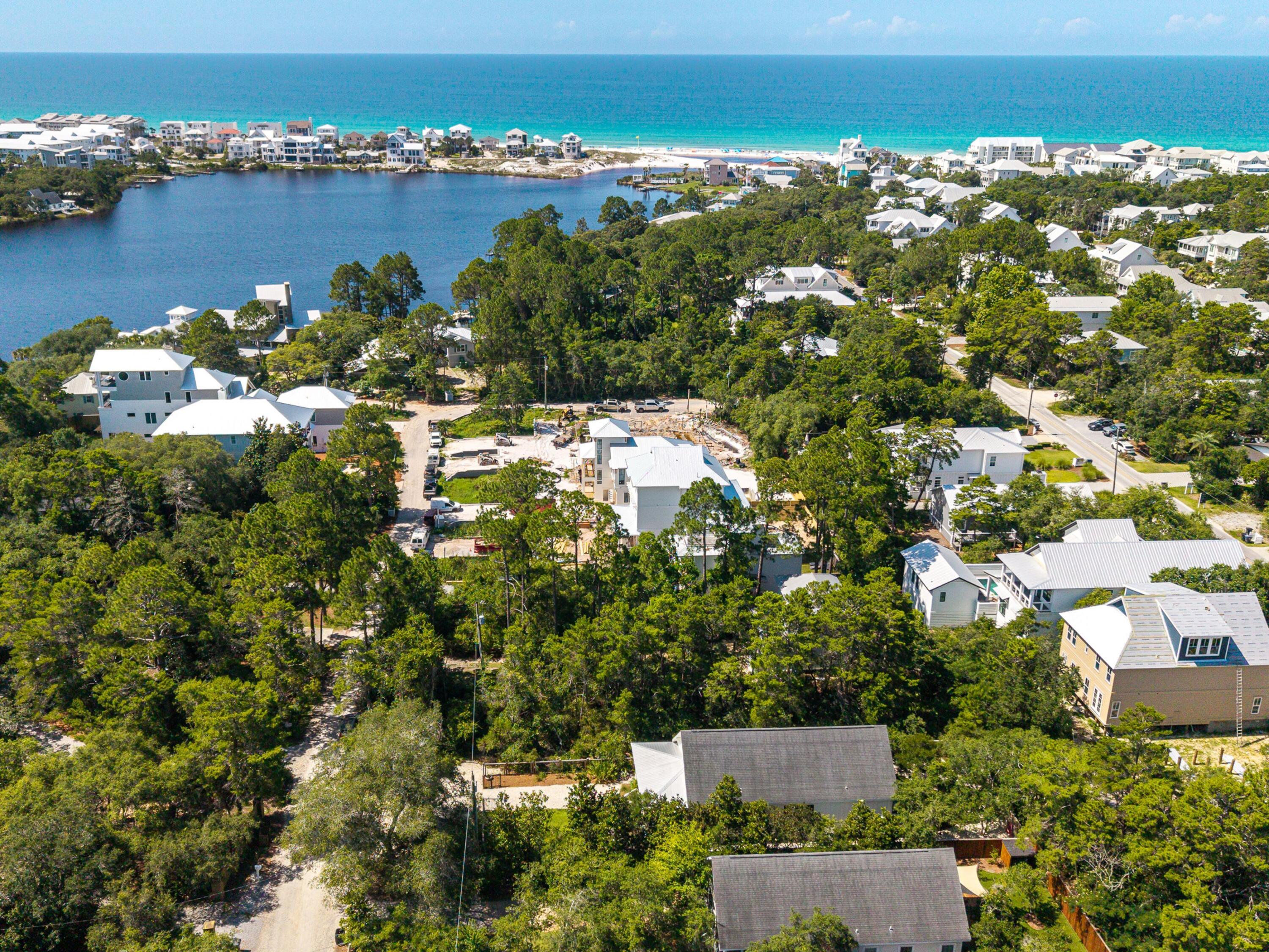 EASTERN LAKE S/D - Residential