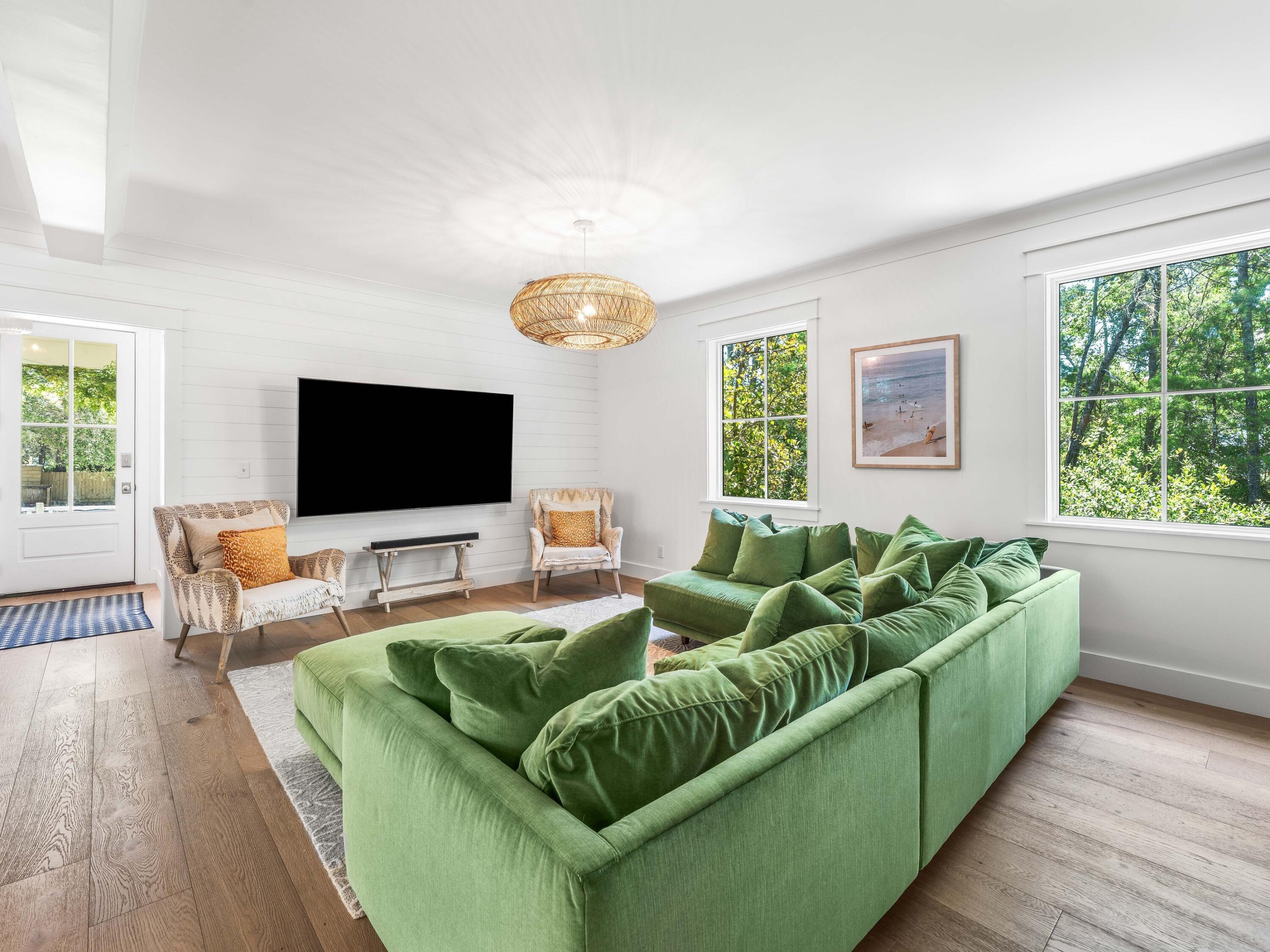 EASTERN LAKE S/D - Residential