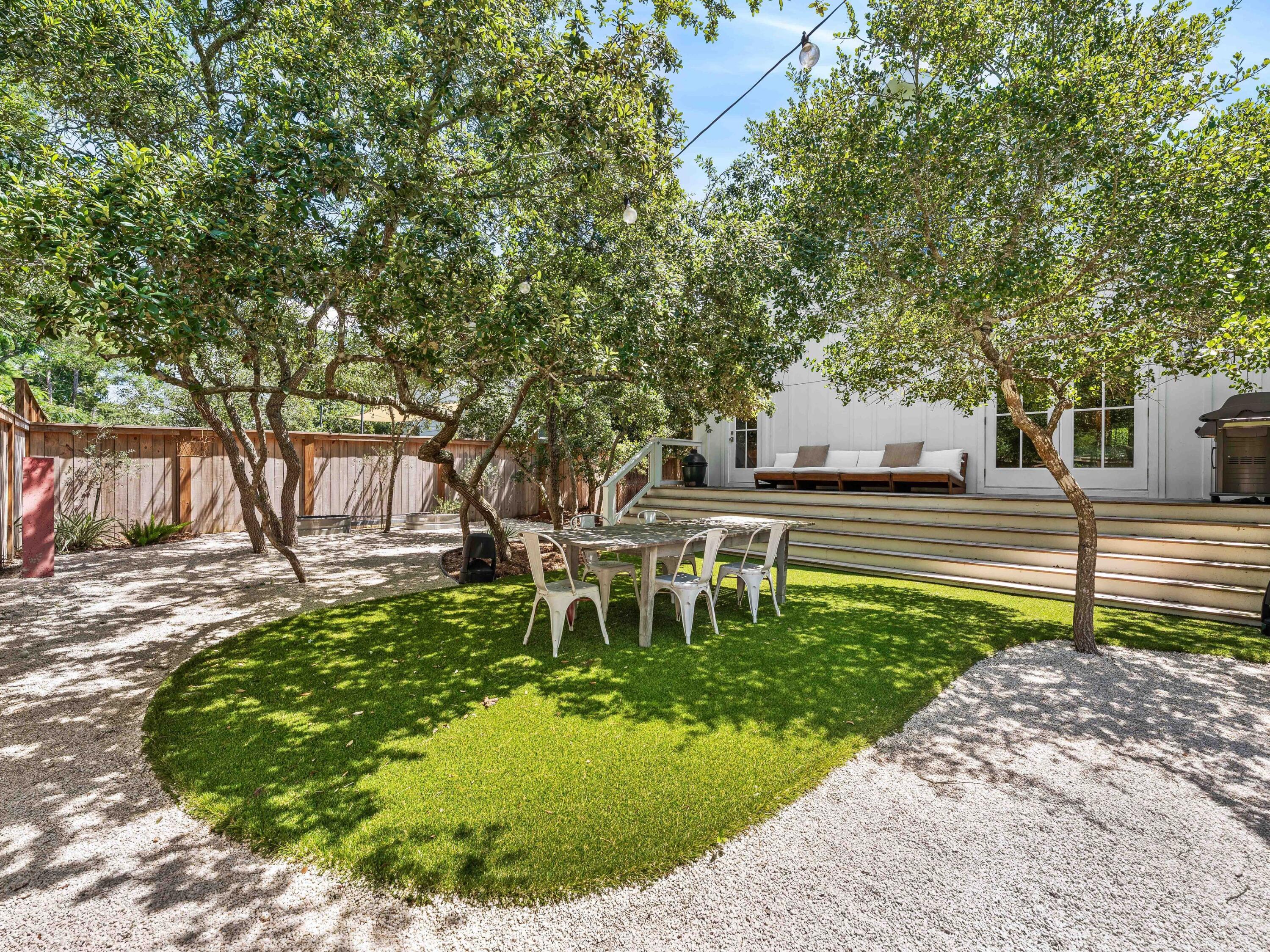 EASTERN LAKE S/D - Residential