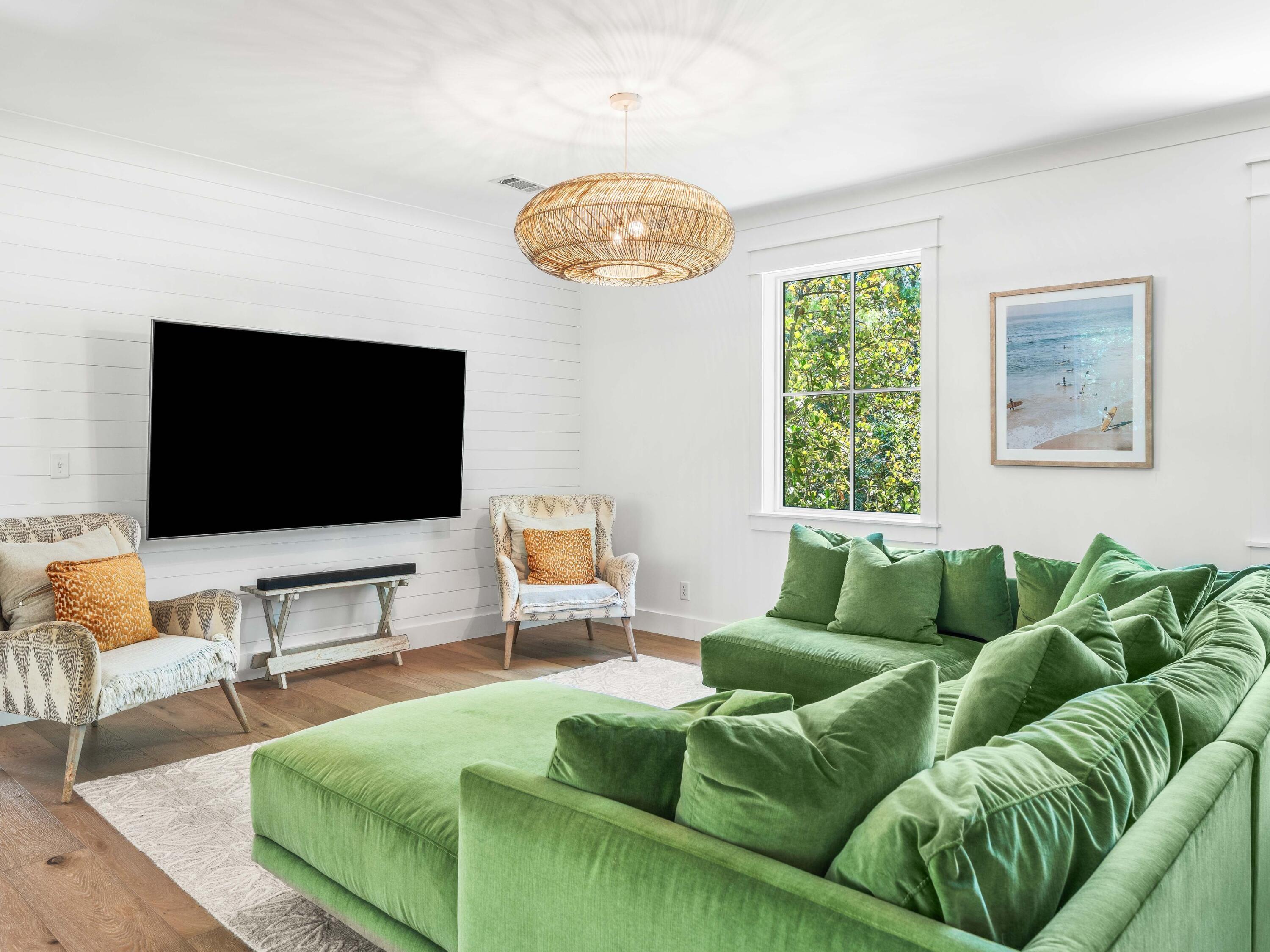 EASTERN LAKE S/D - Residential