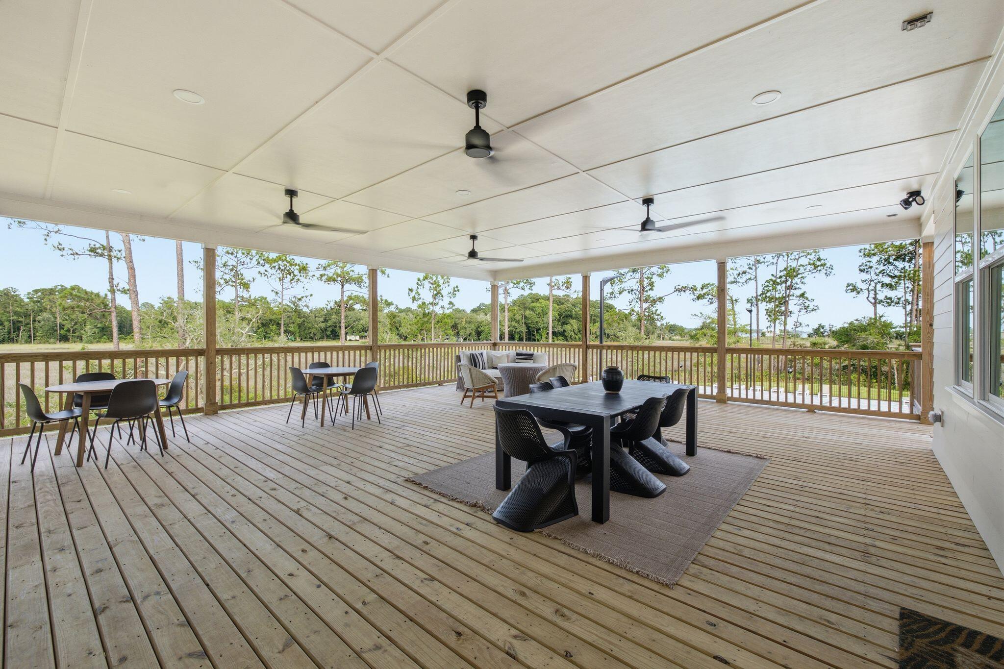 HAMMOCK BAY - WILDFLOWER - Residential