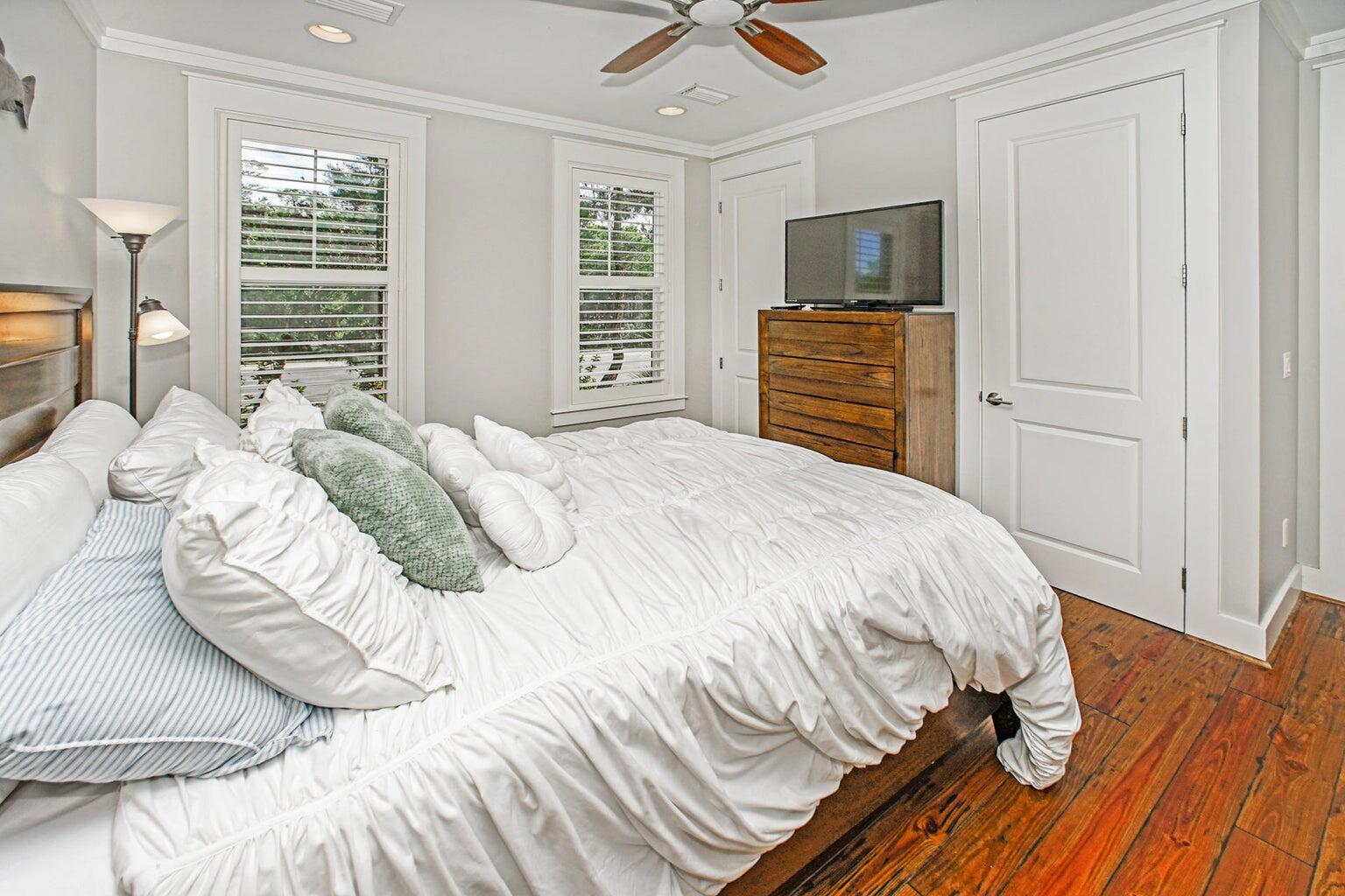 SHADOW PINES - Residential
