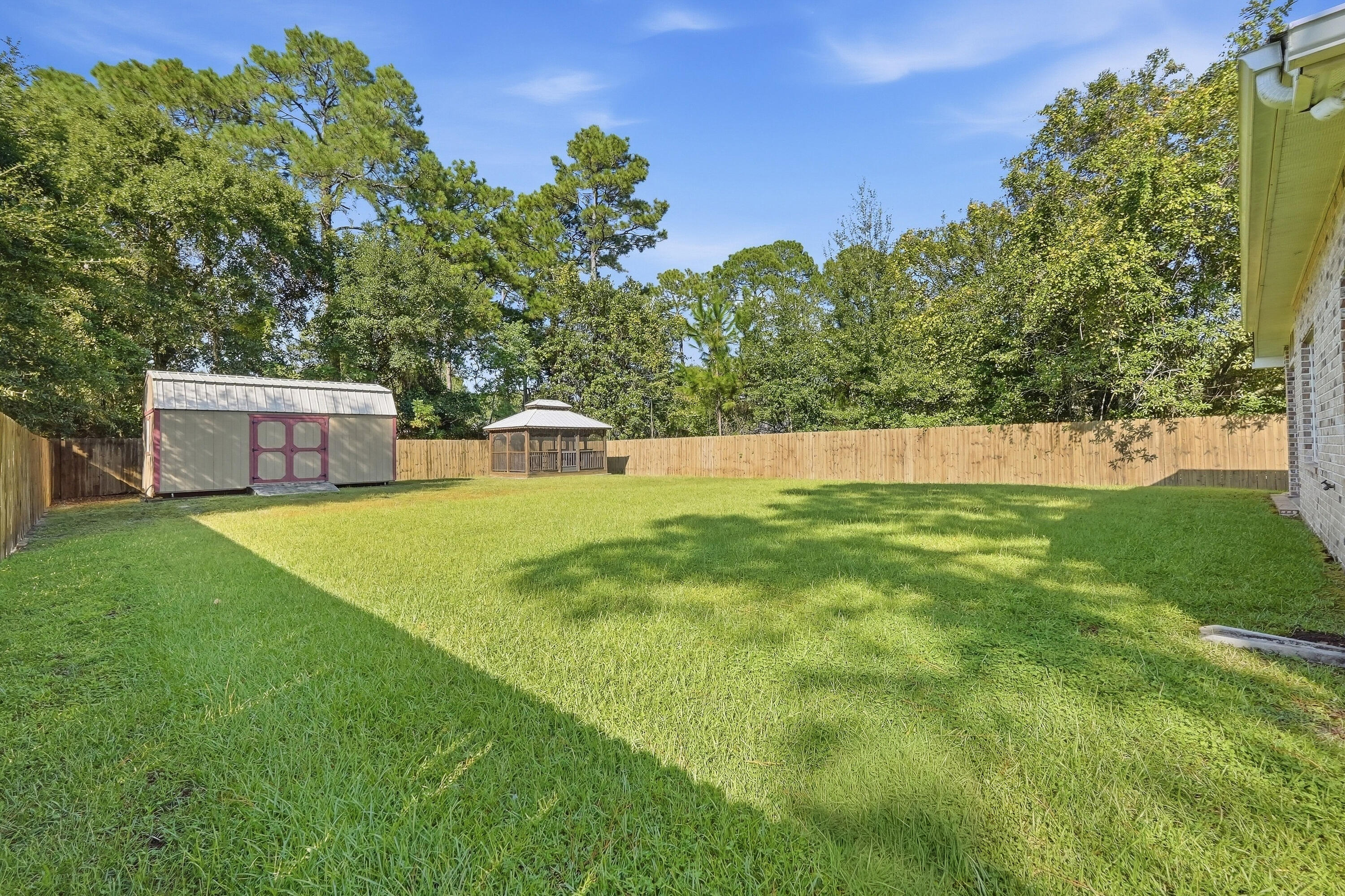 NAVARRE S/D 2ND ADDN - Residential