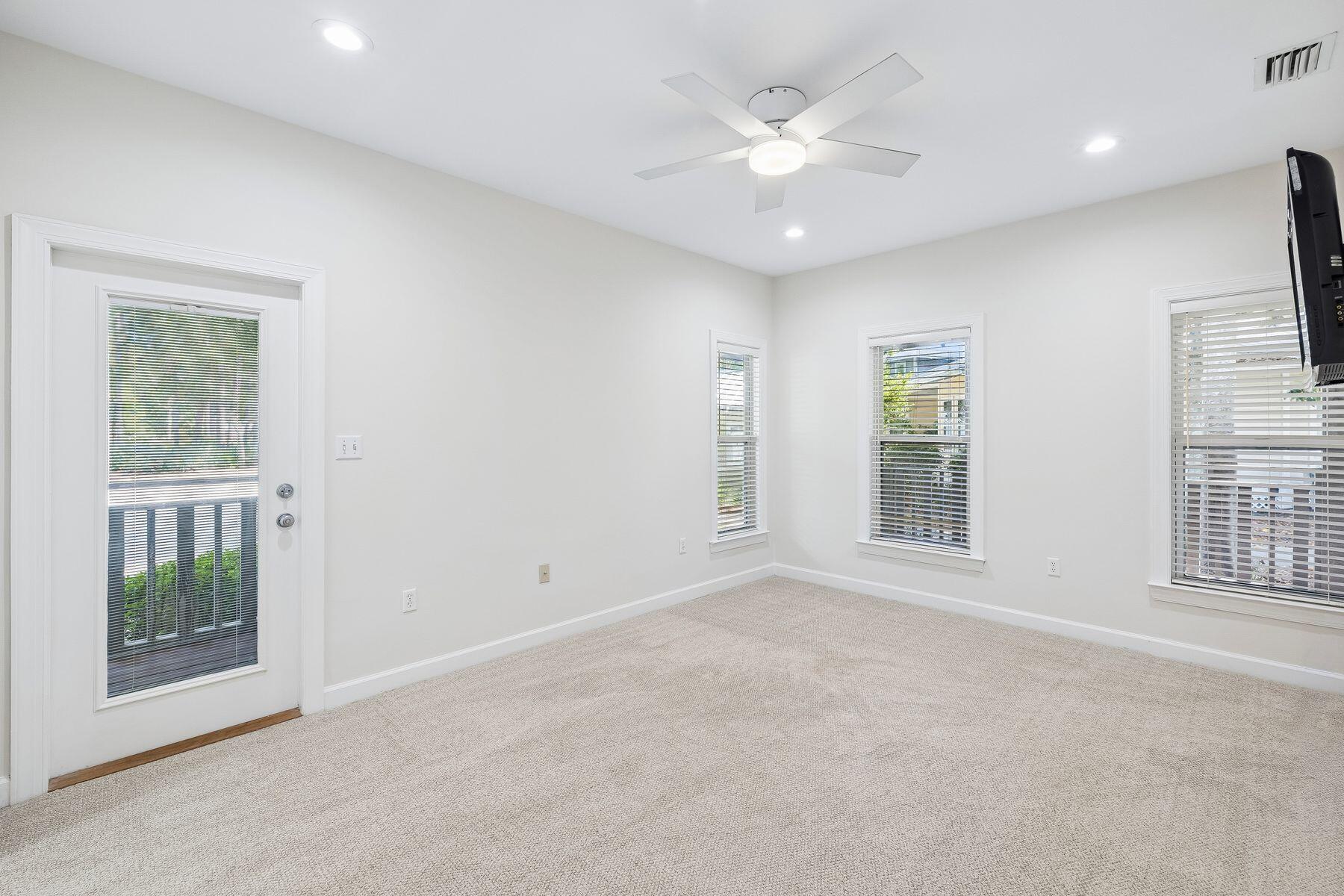 PRESTWICK PLACE - Residential