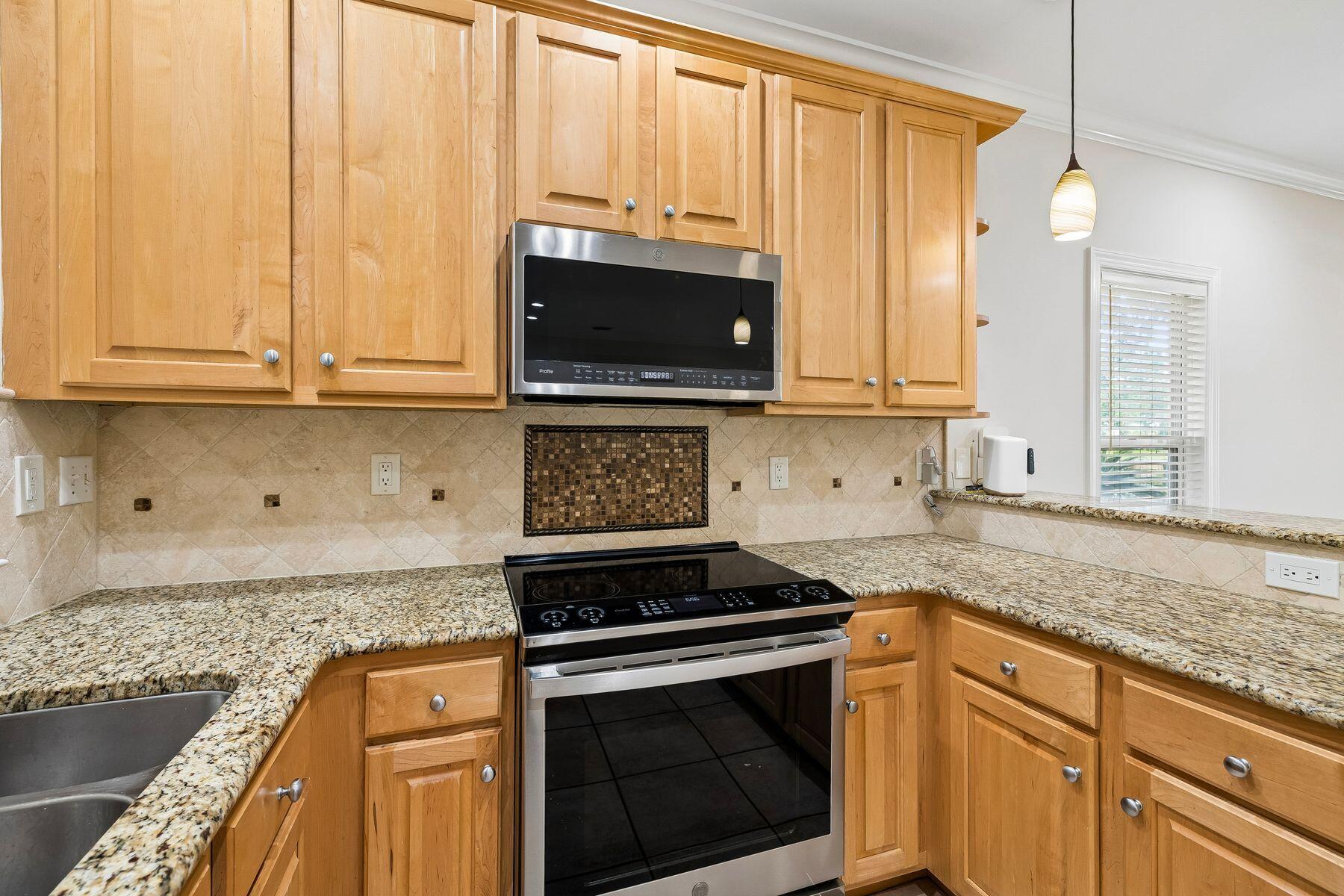 PRESTWICK PLACE - Residential