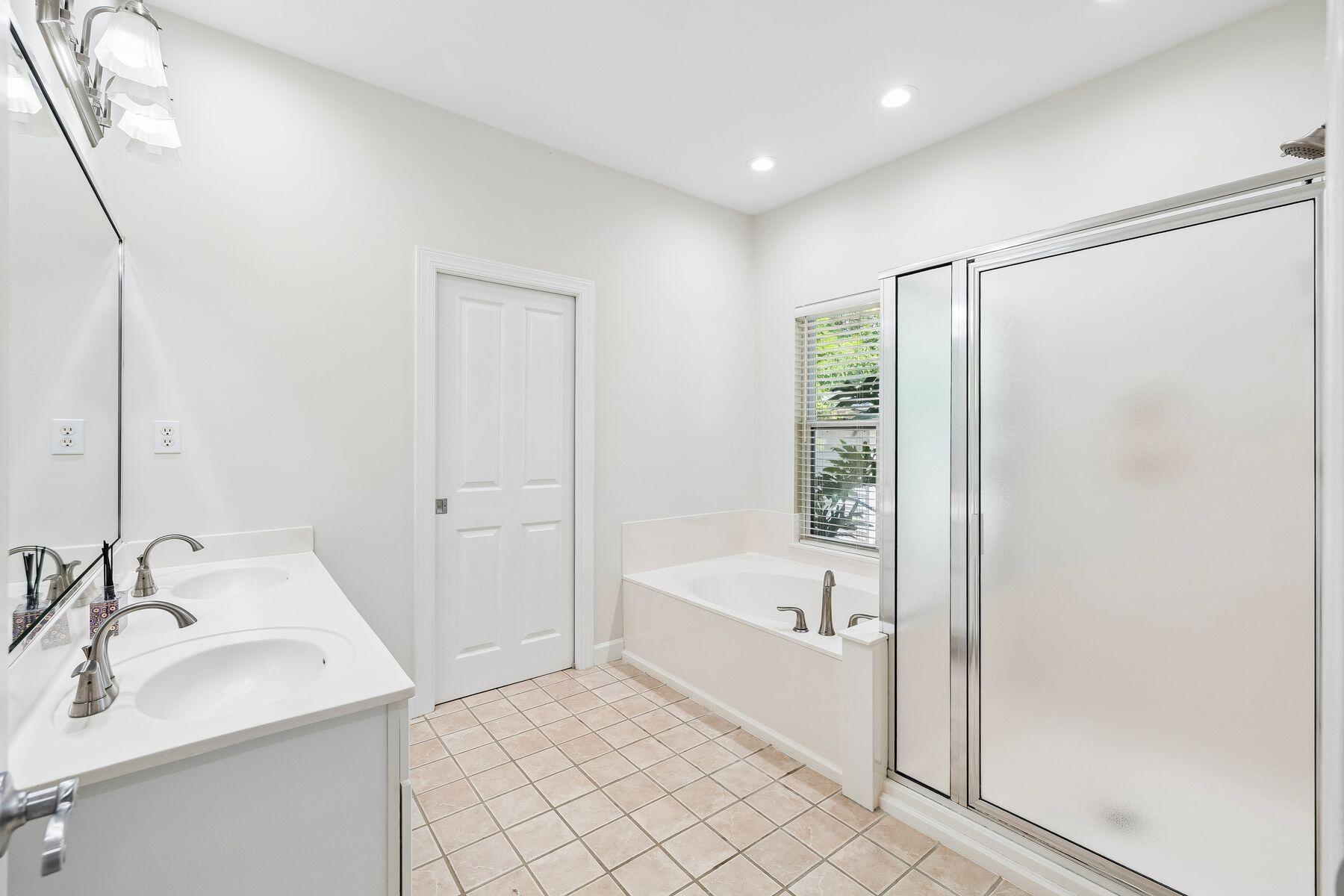 PRESTWICK PLACE - Residential