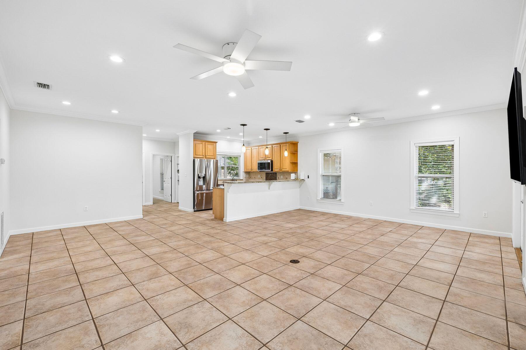 PRESTWICK PLACE - Residential