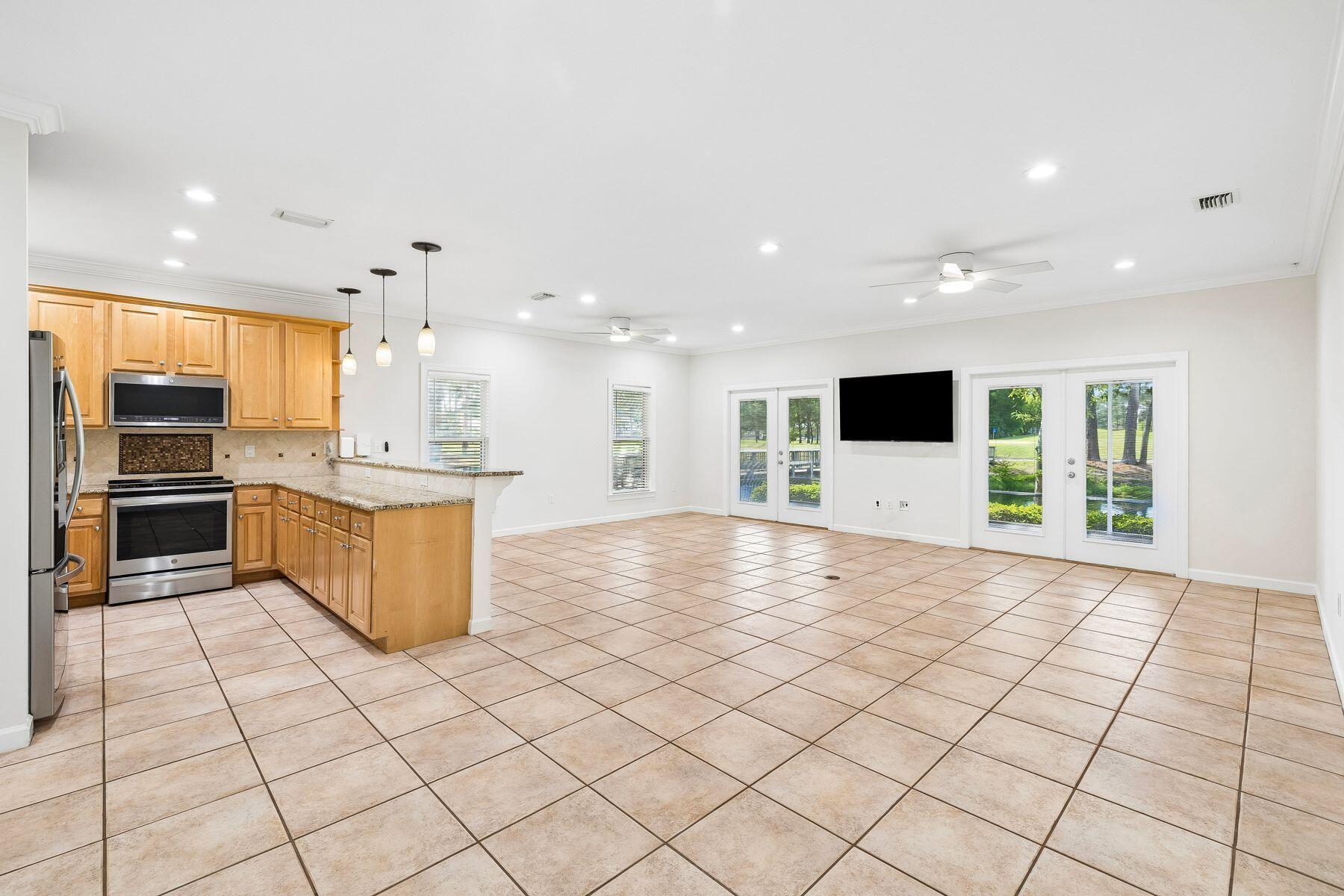 PRESTWICK PLACE - Residential