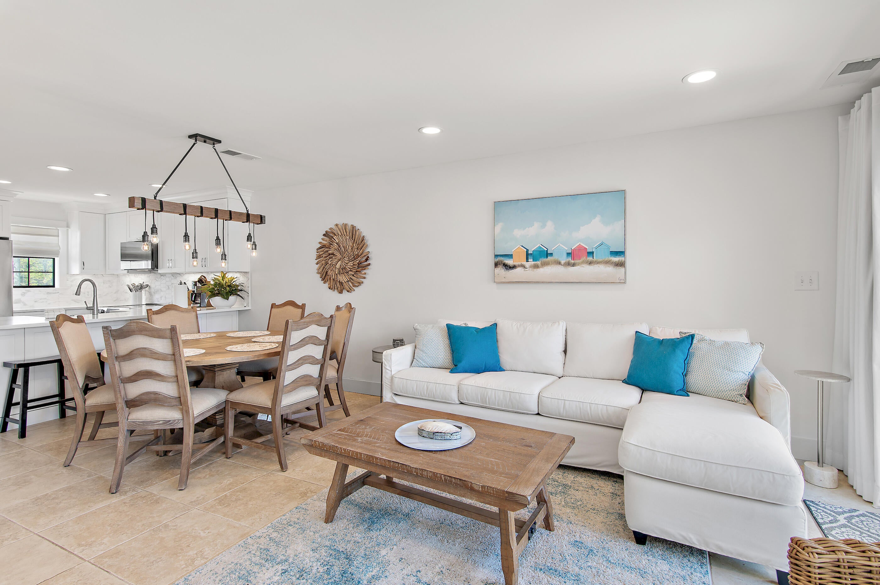 BEACHSIDE T/H - Residential