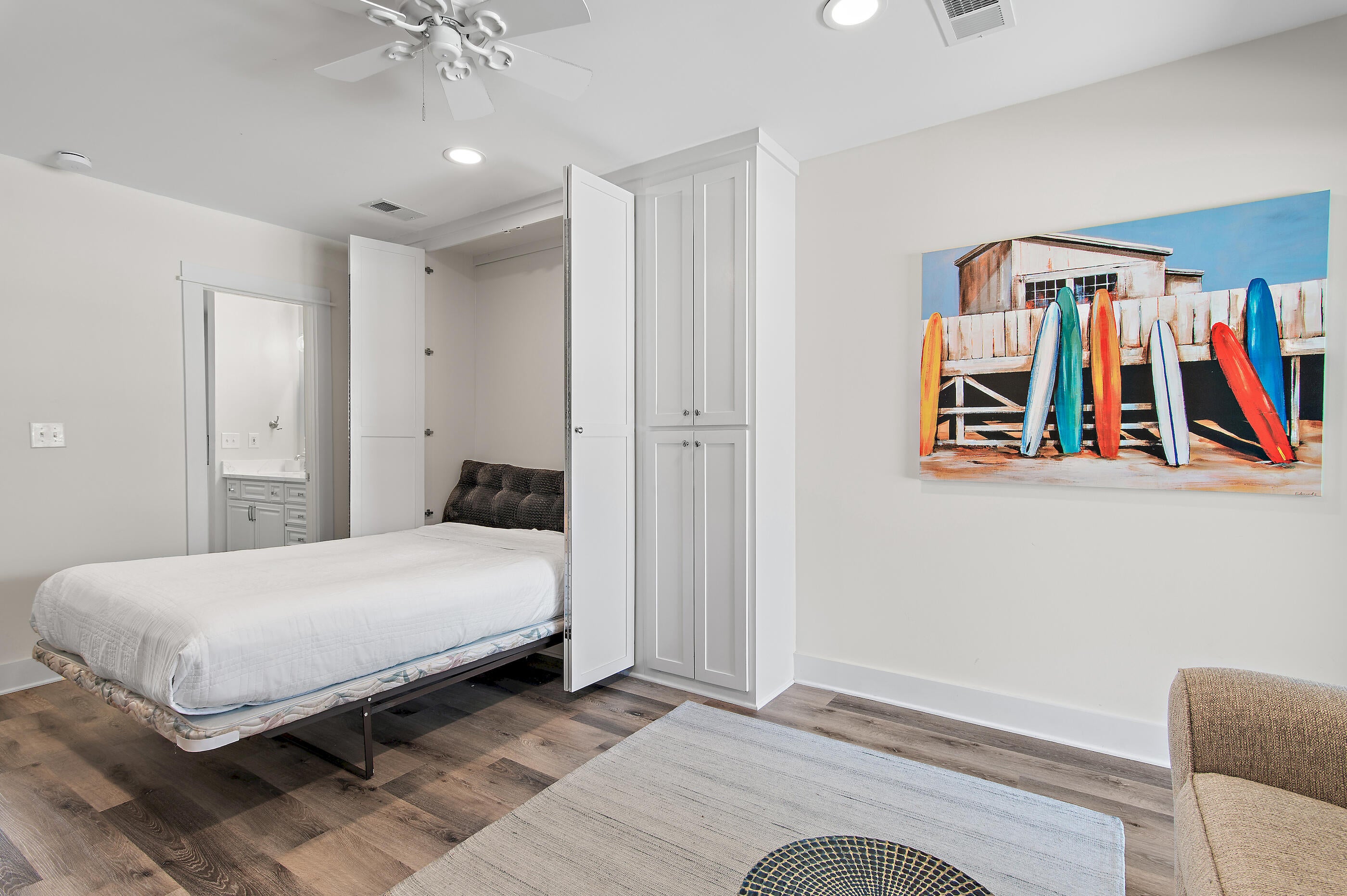 BEACHSIDE T/H - Residential