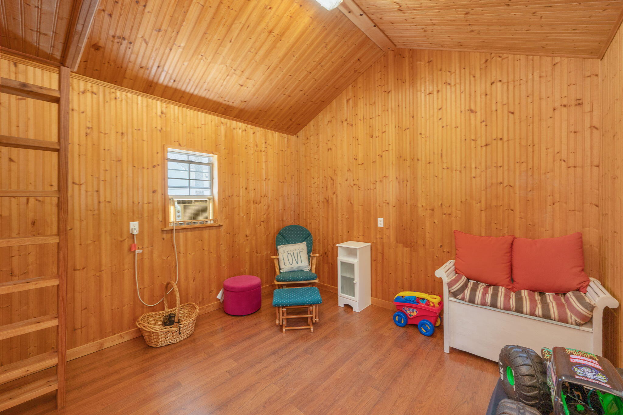 NORTH SUPERGROUP - Residential
