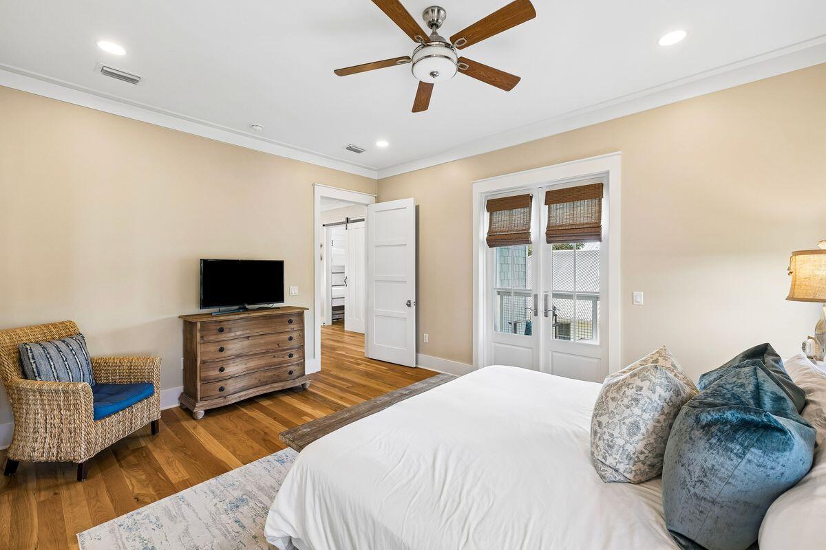 SEAGROVE 2ND ADDN - Residential