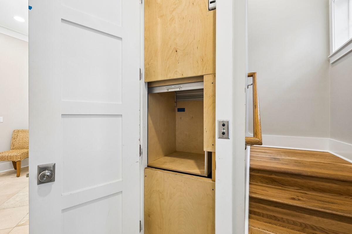 SEAGROVE 2ND ADDN - Residential