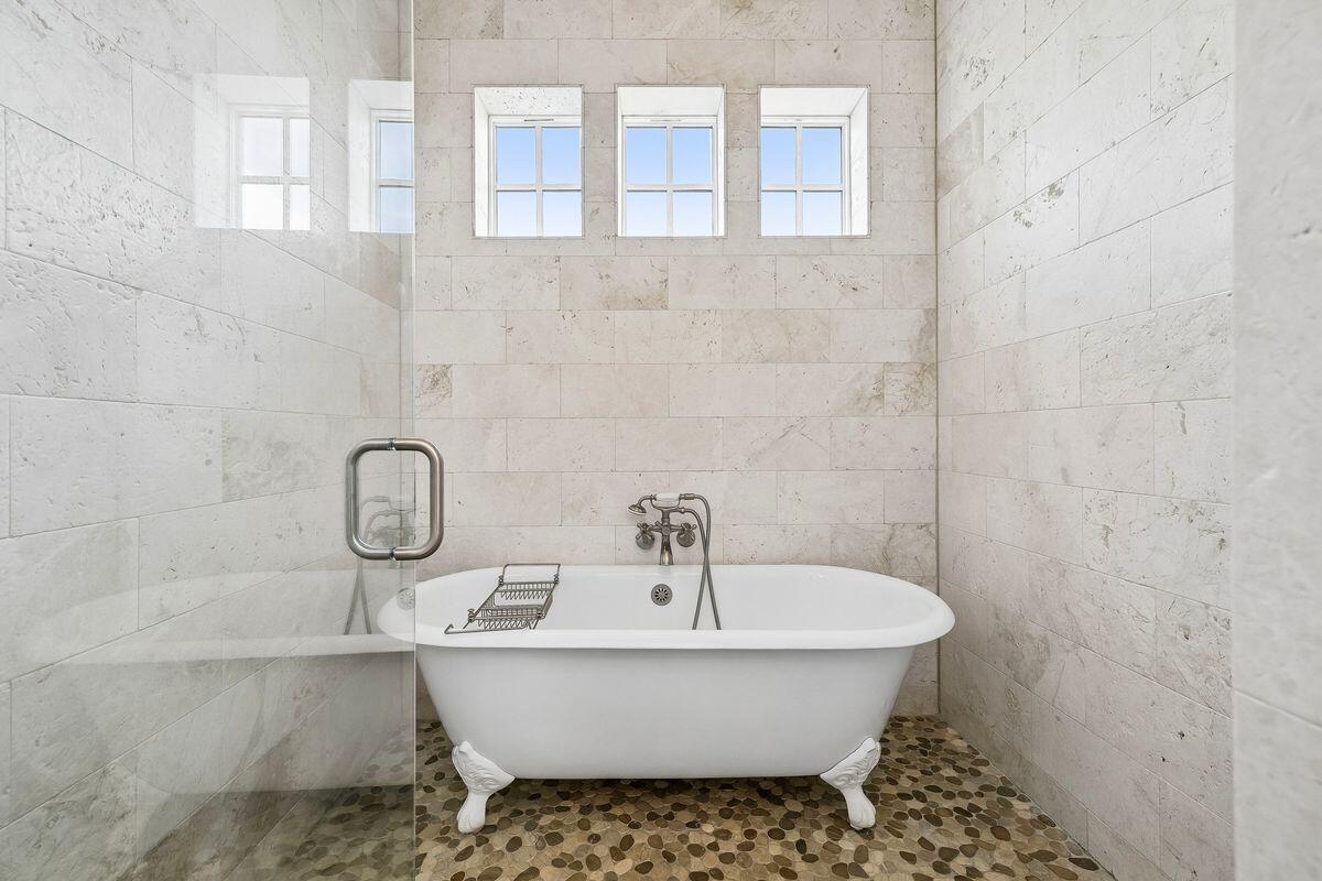 SEAGROVE 2ND ADDN - Residential