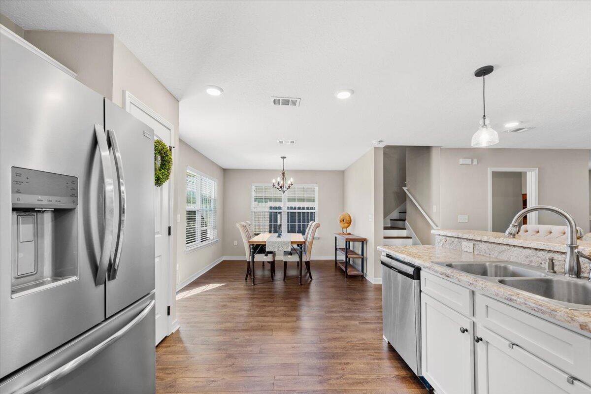 STILLWELL ESTATES - Residential