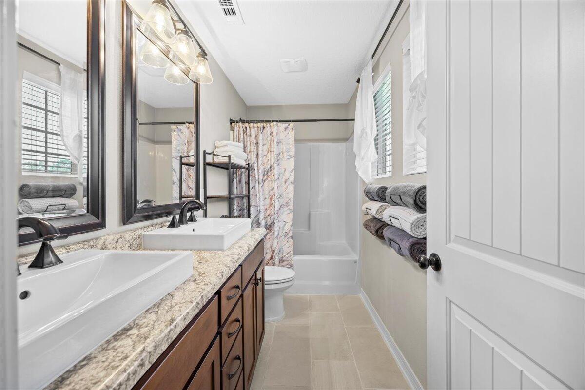 STILLWELL ESTATES - Residential