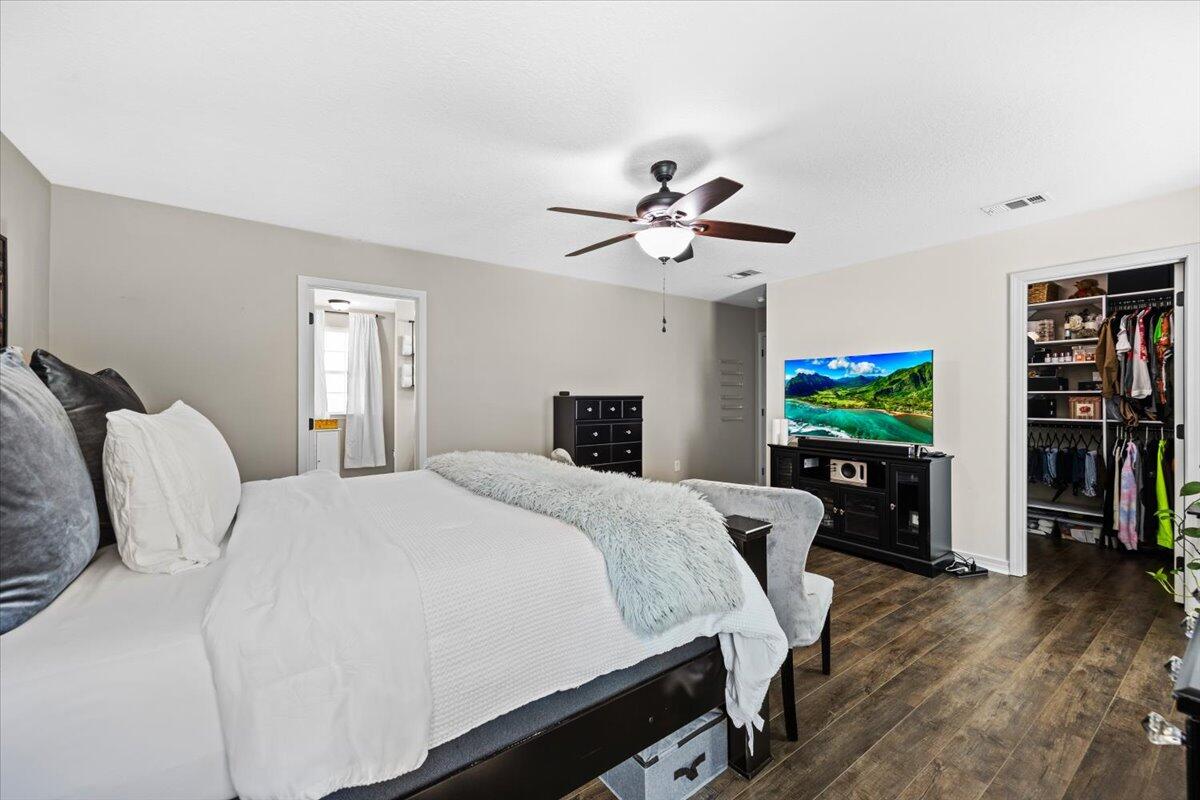 STILLWELL ESTATES - Residential
